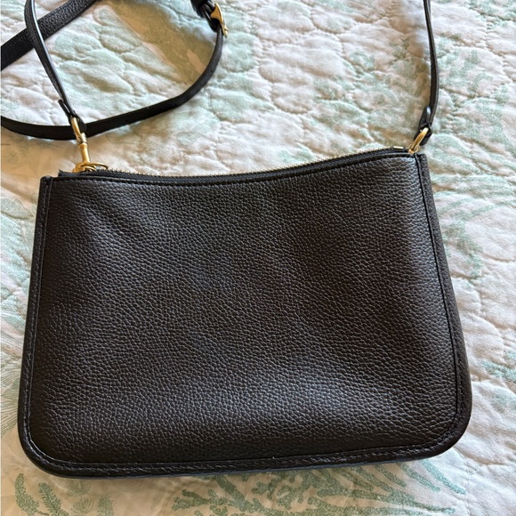 Coach black leather crossbody - Picture 2 of 5